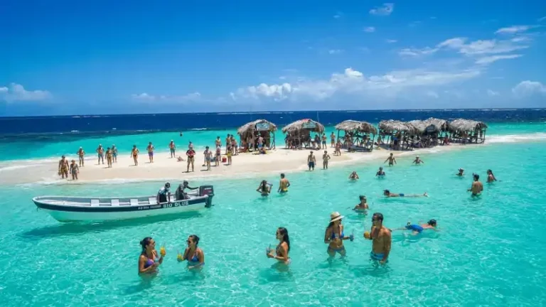 Cayo Arena VIP Paradise Island Tour from Puerto Plata & Cruise Ports